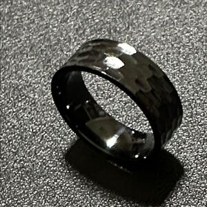 Hammered Black Stainless Steel Unisex 8mm Unisex Band Ring